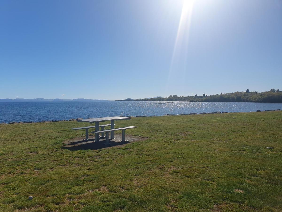 10 @ Wai Matangi Villa Turangi Eksteriør bilde