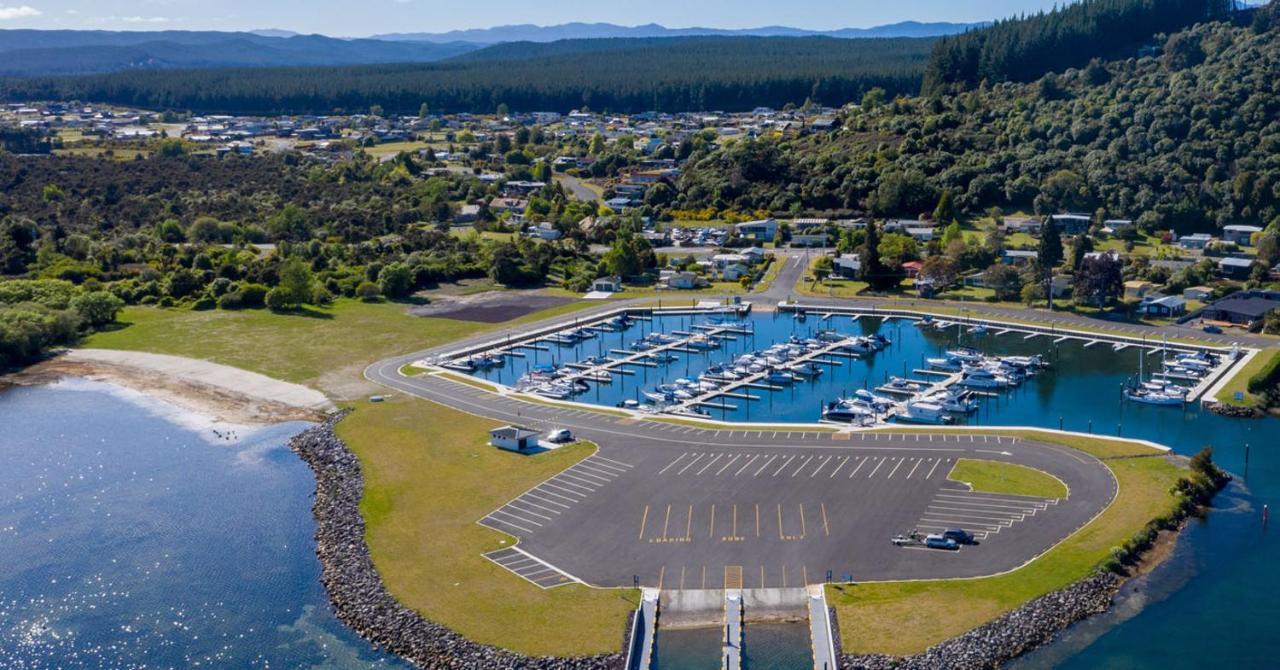 10 @ Wai Matangi Villa Turangi Eksteriør bilde
