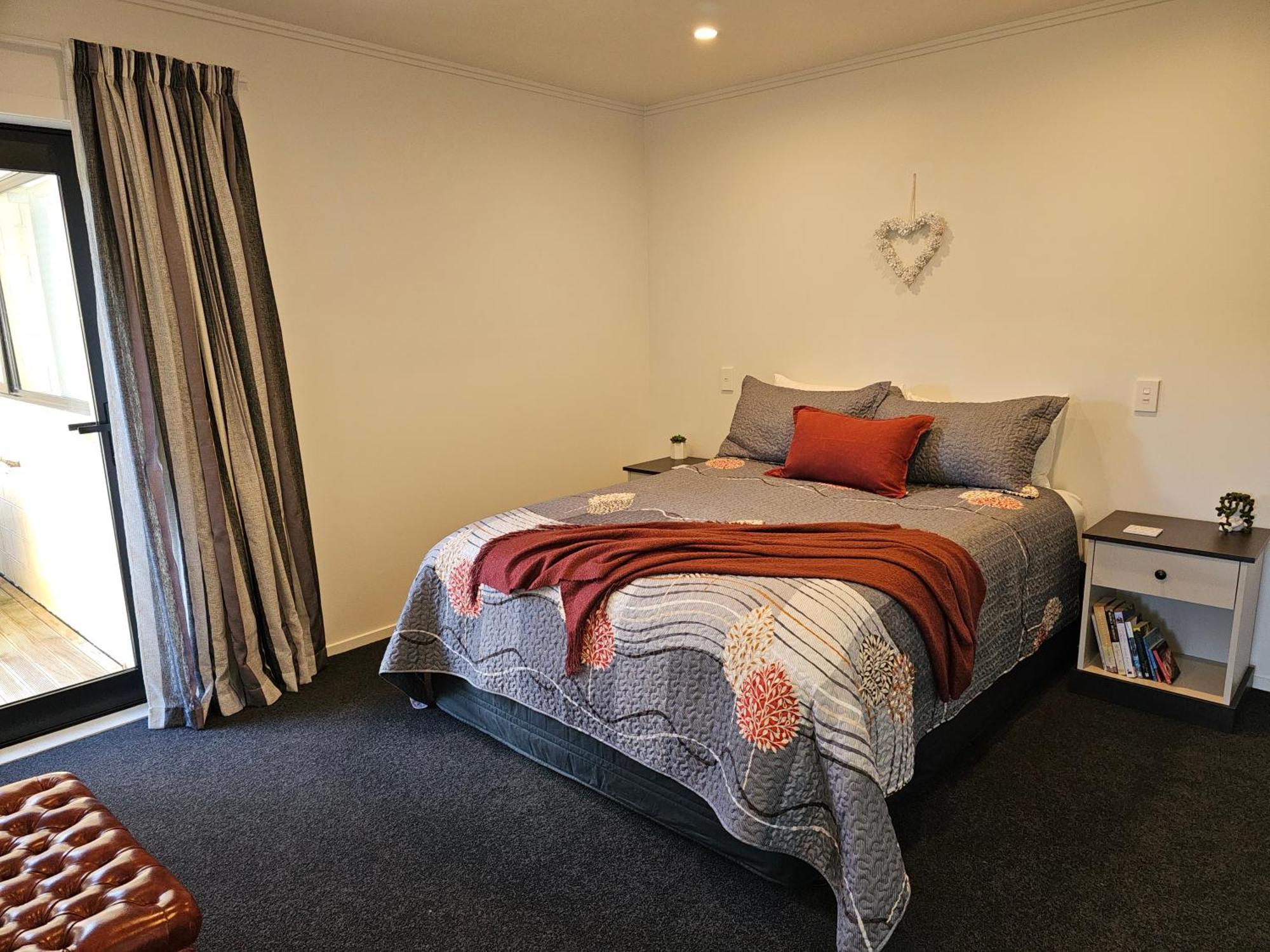 10 @ Wai Matangi Villa Turangi Eksteriør bilde